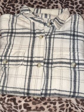 American eagle Plaid shirt